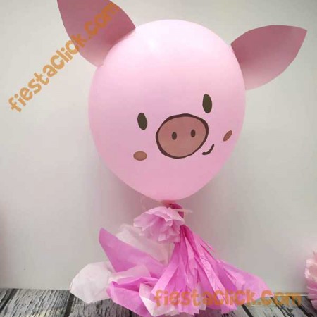 Cerdito globos decorados
