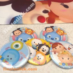 TsumTsum Boton distintivo (12)